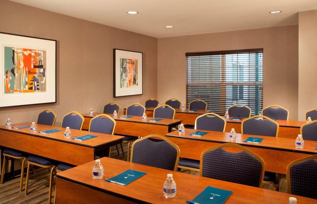Hyatt House - University Village Colorado Springs Zewnętrze zdjęcie